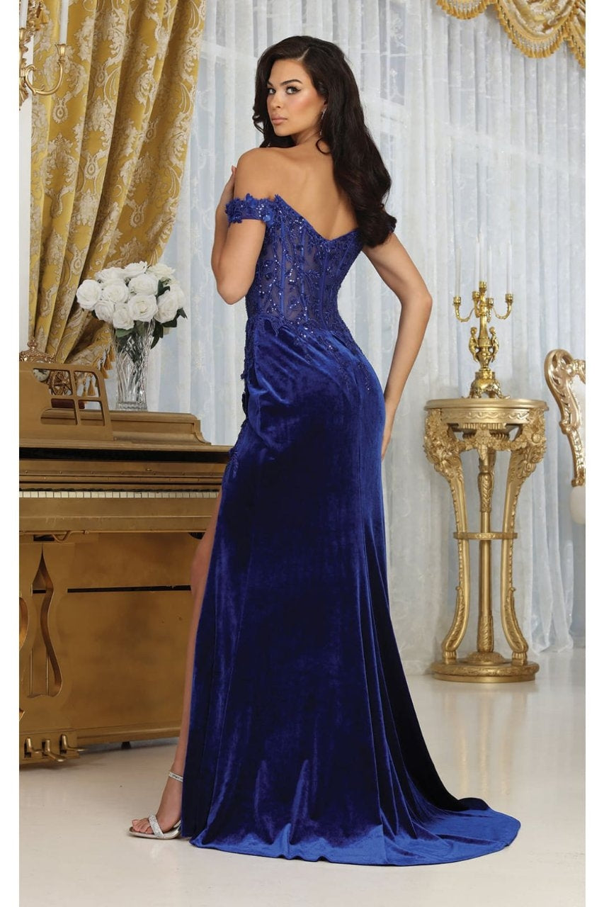 RQ8085 - ROYAL