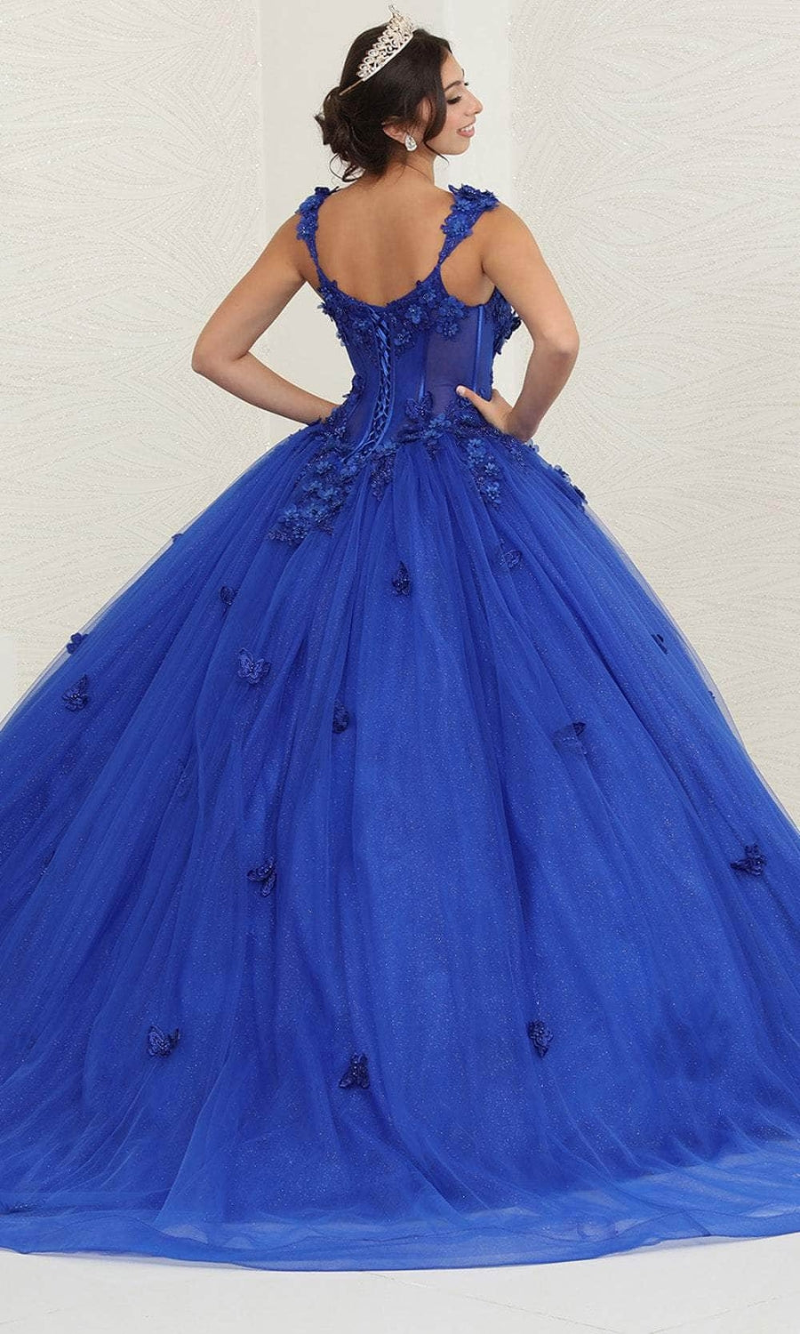 LK242 - ROYAL