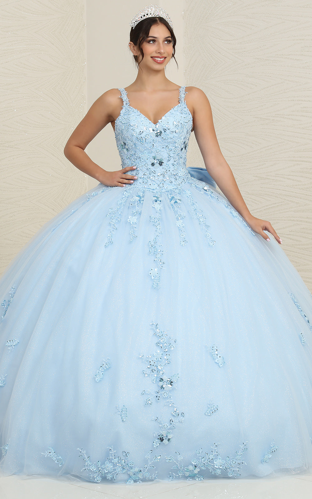 LK174 Vestido de Gala de Quinceañera con Escote en V Floral
