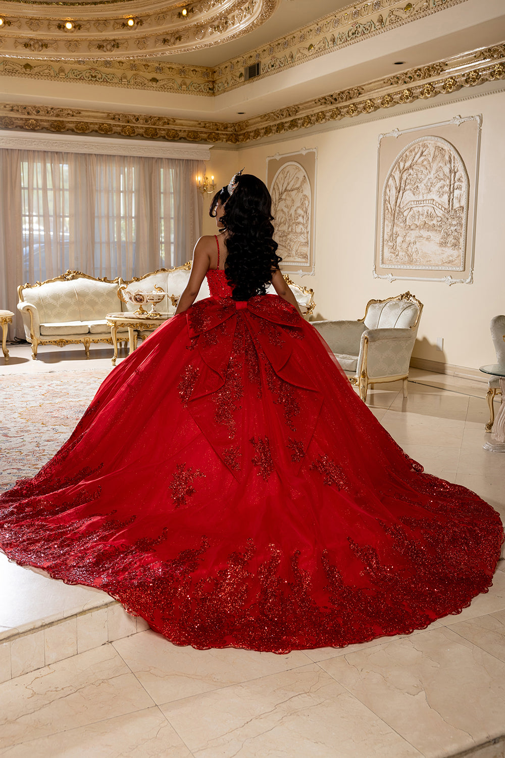 Vestido de gala de quinceañera con escote corazón, corsé con cuentas y tirantes finos LK287