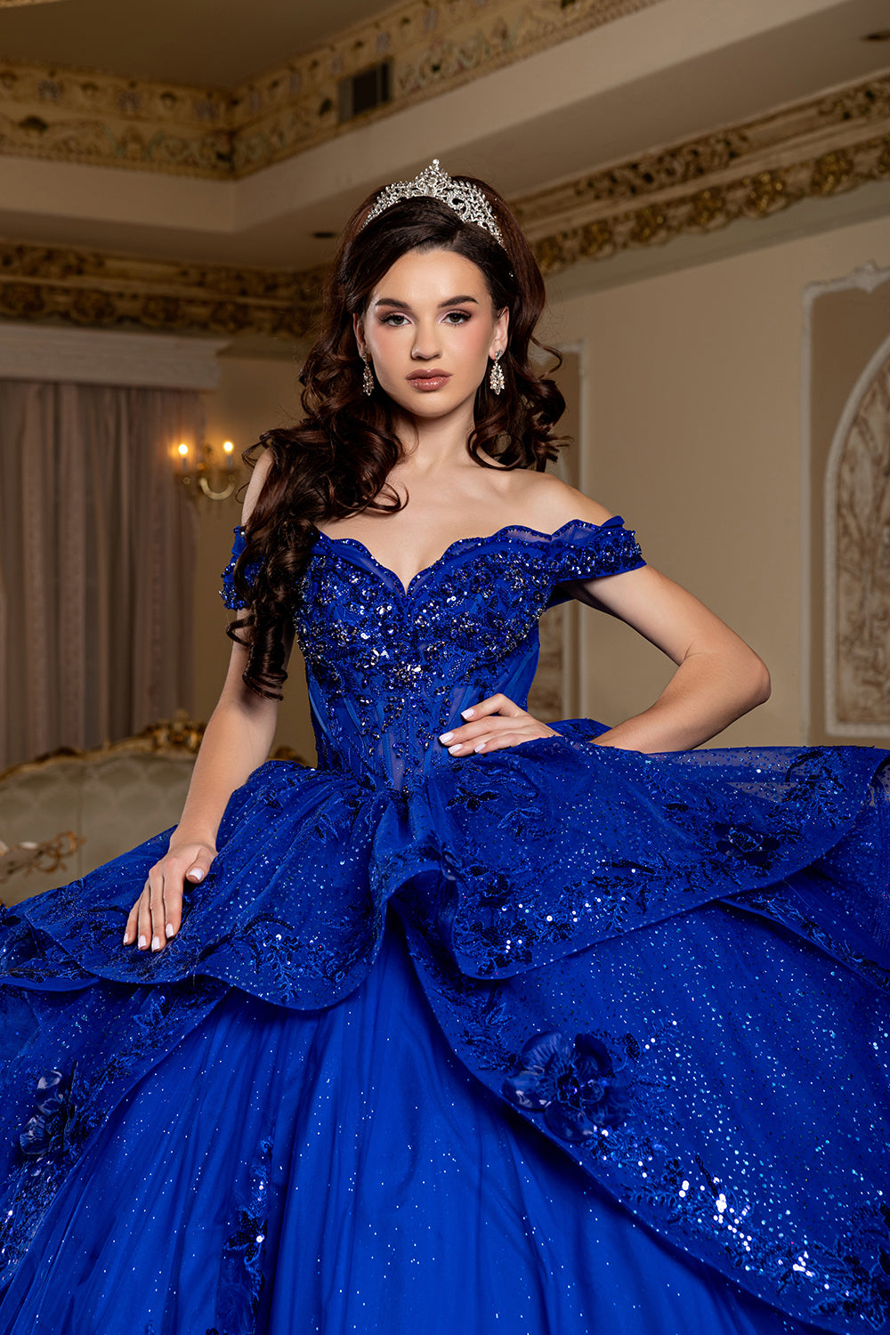LK298 Vestido de Gala de Quinceañera con Volantes, Hombros Descubiertos y Escote Corazón