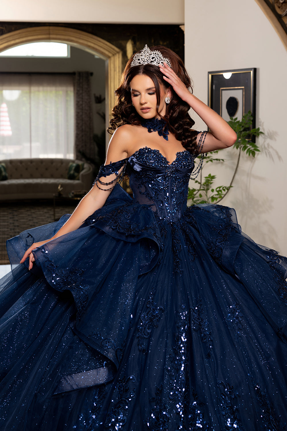 LK306 Vestido de gala de quinceañera con corsé de pedrería, escote corazón y hombros descubiertos