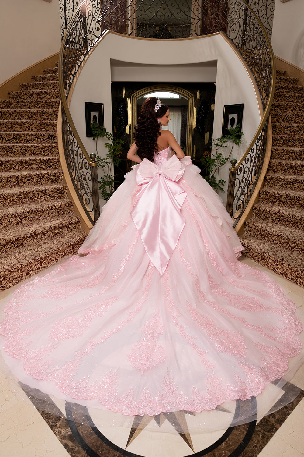 LK308 Vestido de Gala de Quinceañera con Falda Completa