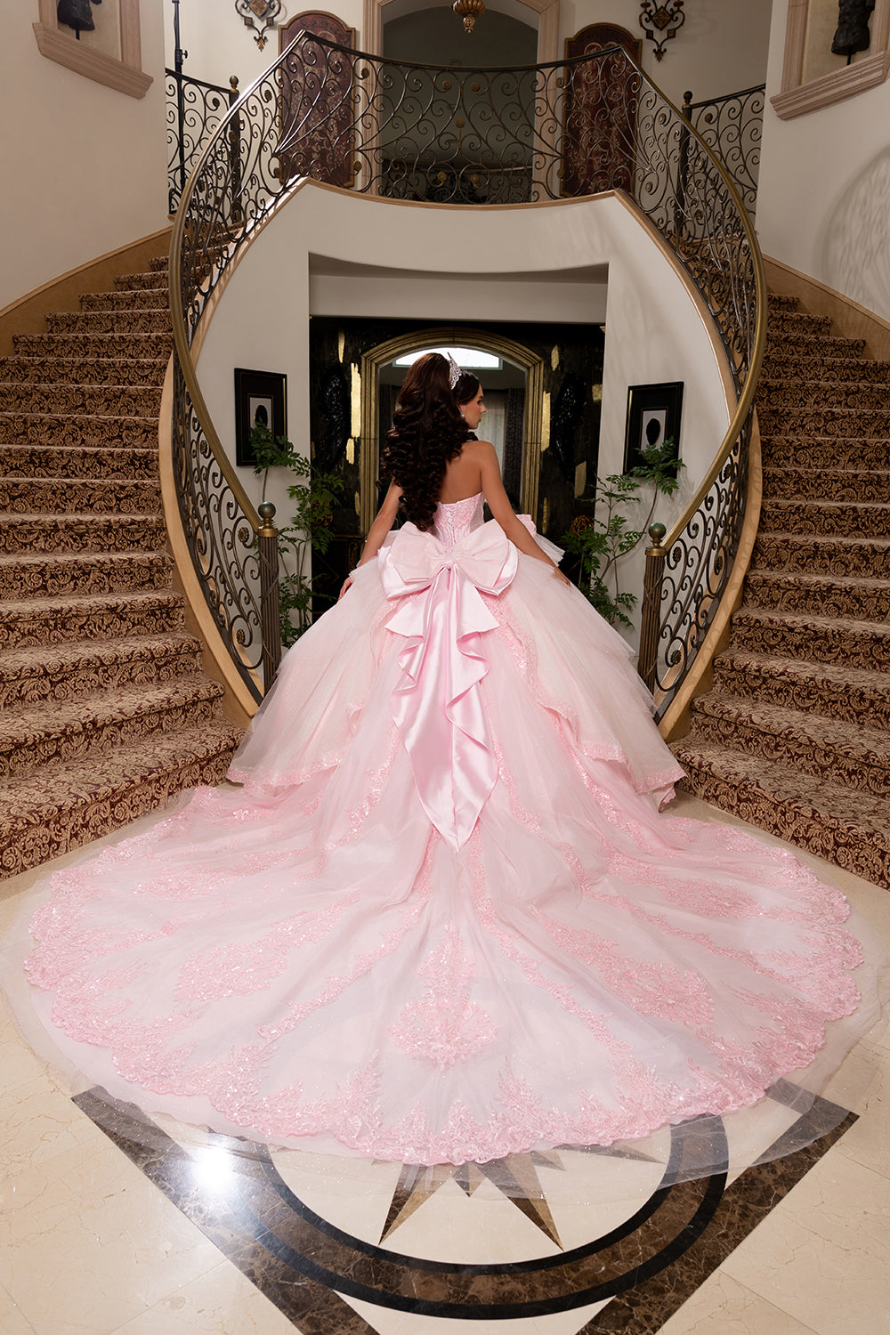 LK308 Vestido de Gala de Quinceañera con Falda Completa