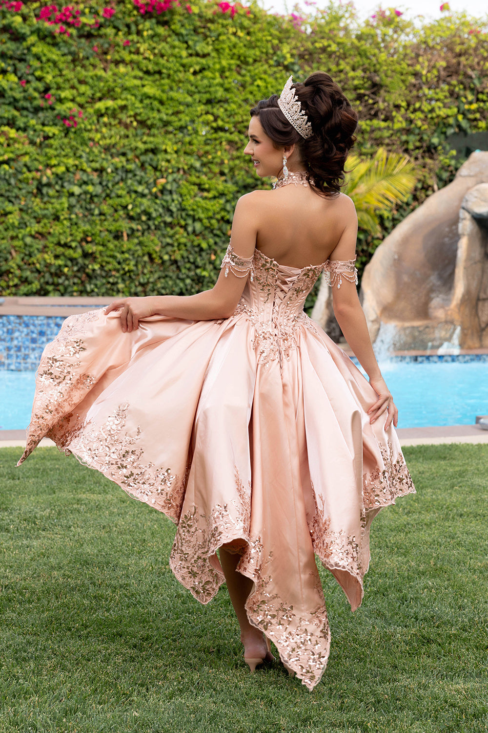 LK314 Vestido de gala de quinceañera con falda completa